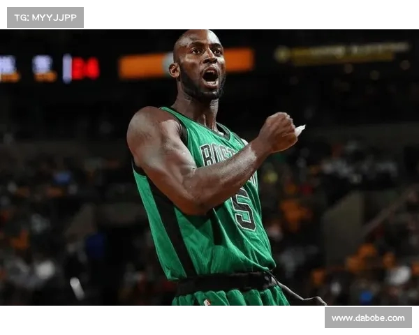 NBA内线悍将崛起:解析联盟顶级中锋与大前锋的统治力与战术价值 NBA内线悍将崛起:解析联盟顶级中锋与大前锋的统治力与战术价值